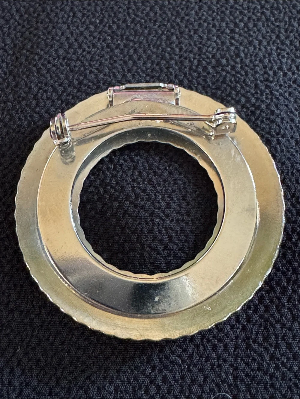 Vintage Silver Circle Brooch with Diamond Cut Border